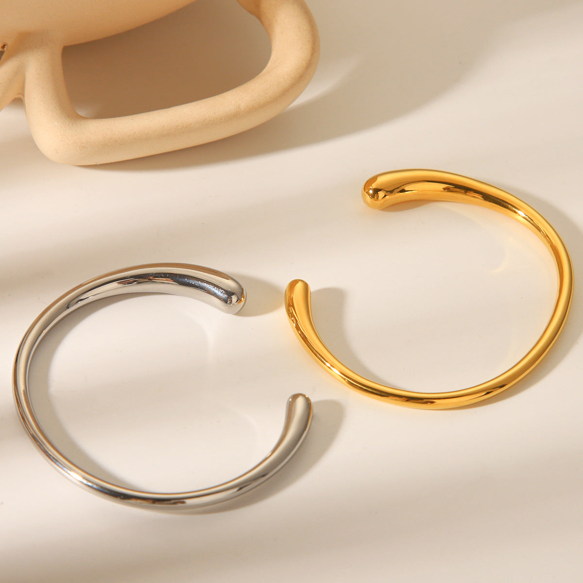 Lana Cuff Silver Bileklik