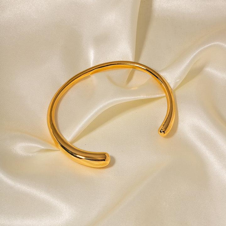 Lana Cuff Gold Bileklik